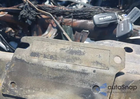 2019 Ram 1500 Laramie 4X4 5'7 Box из США, поврежденный, VIN 1C6SRFJT0KN862738